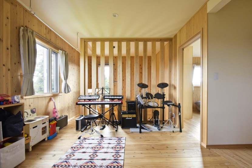 これからの時代にふさわしい高性能な無垢の木の家「タテログ」【③】